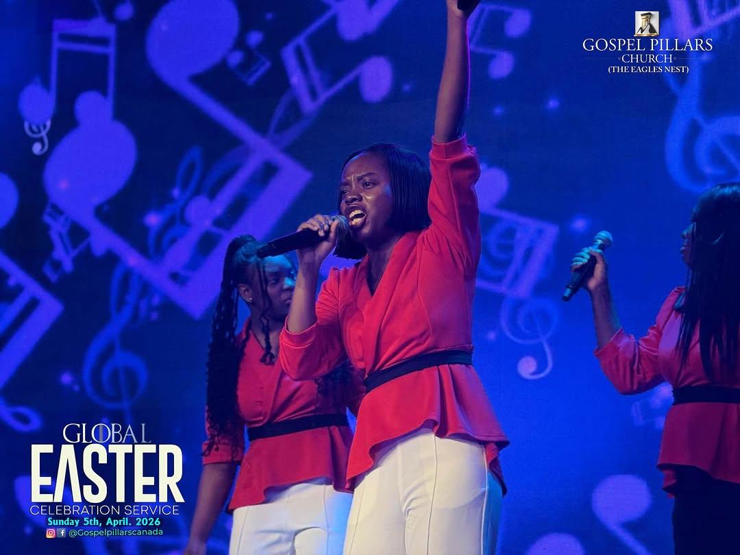 Congregation worship experience image